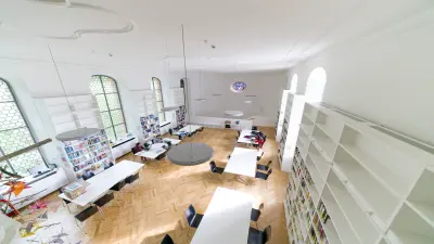 Bibliotheken und Arbeitsräume des UWC Robert Bosch Colleges sind durch moderne Bosch Technologie gesichert 