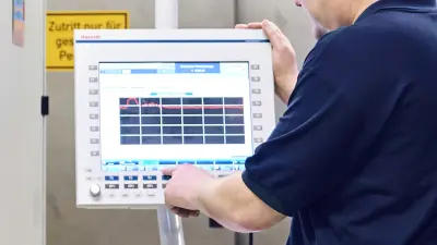 Bosch plant Homburg: monitoring the power consumption of a grinding machine in realtime.